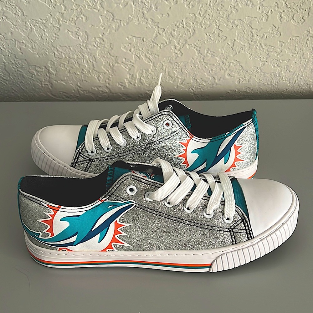 FOCO Women's Miami Dolphins Logo Ladies Fashion Low Top Canvas Sneakers Shoes